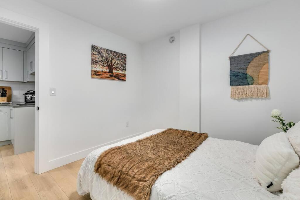 Guest Suite In South Surrey Dış mekan fotoğraf